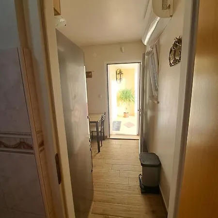 Apartman Aenona Nin